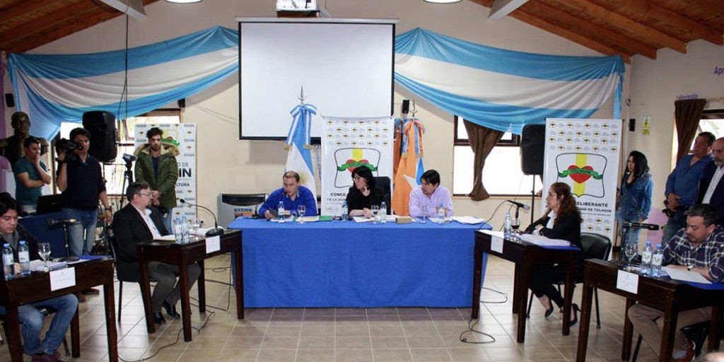 Sesion Extraordinaria Cd Tolhuin 01