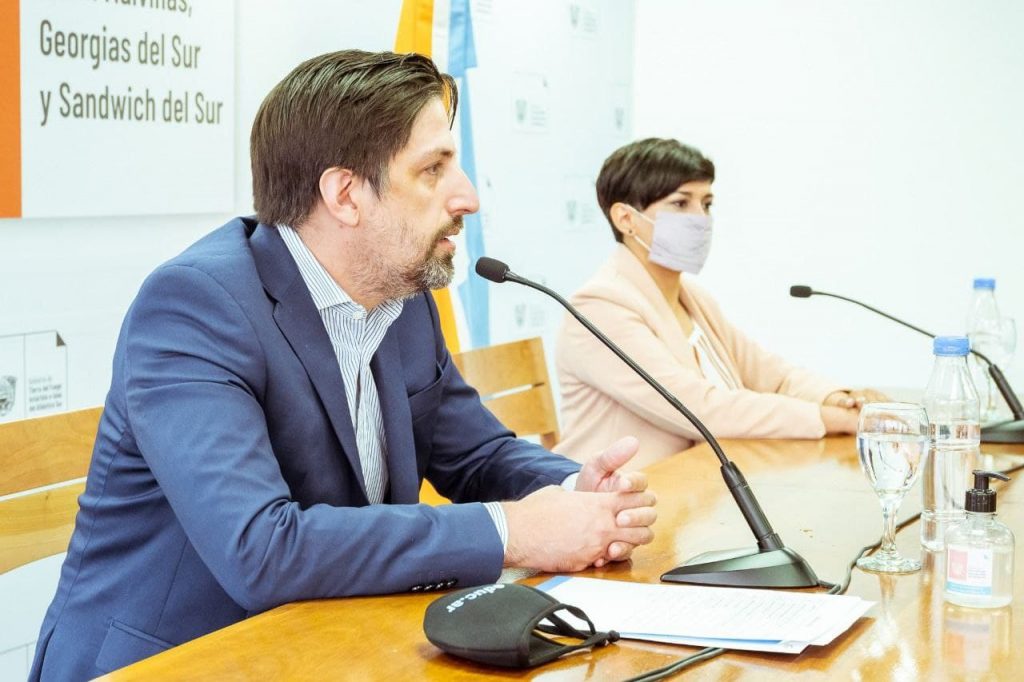 Photo 2021 01 27 19 47 25