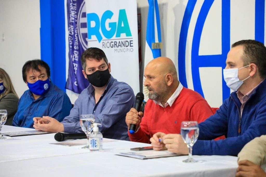 photo 2021 04 13 20 15 46