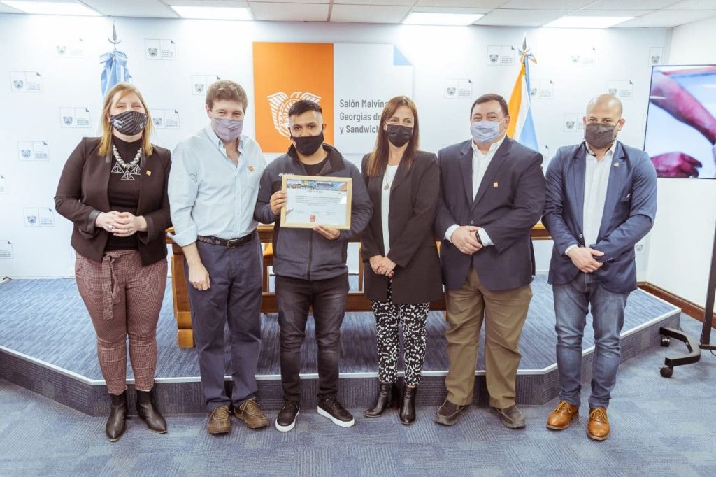 photo 2021 12 06 19 35 35