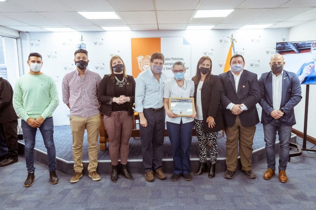 photo 2021 12 06 19 35 39