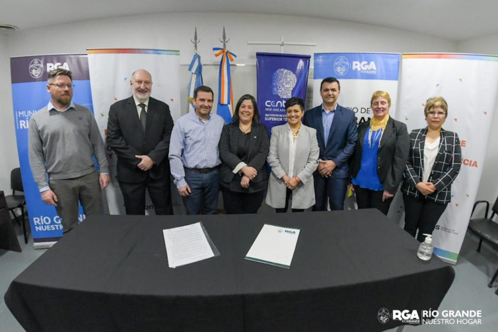 photo 2022 08 26 19 04 29