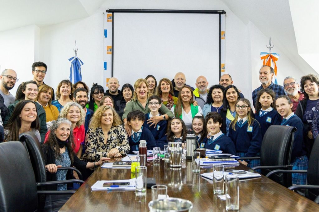 photo 2022 11 06 19 02 57