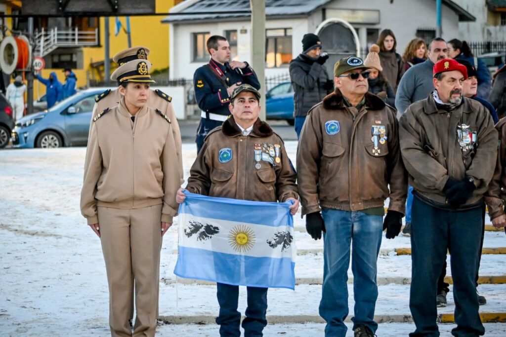 muni ushuaia acto malvinas (1)