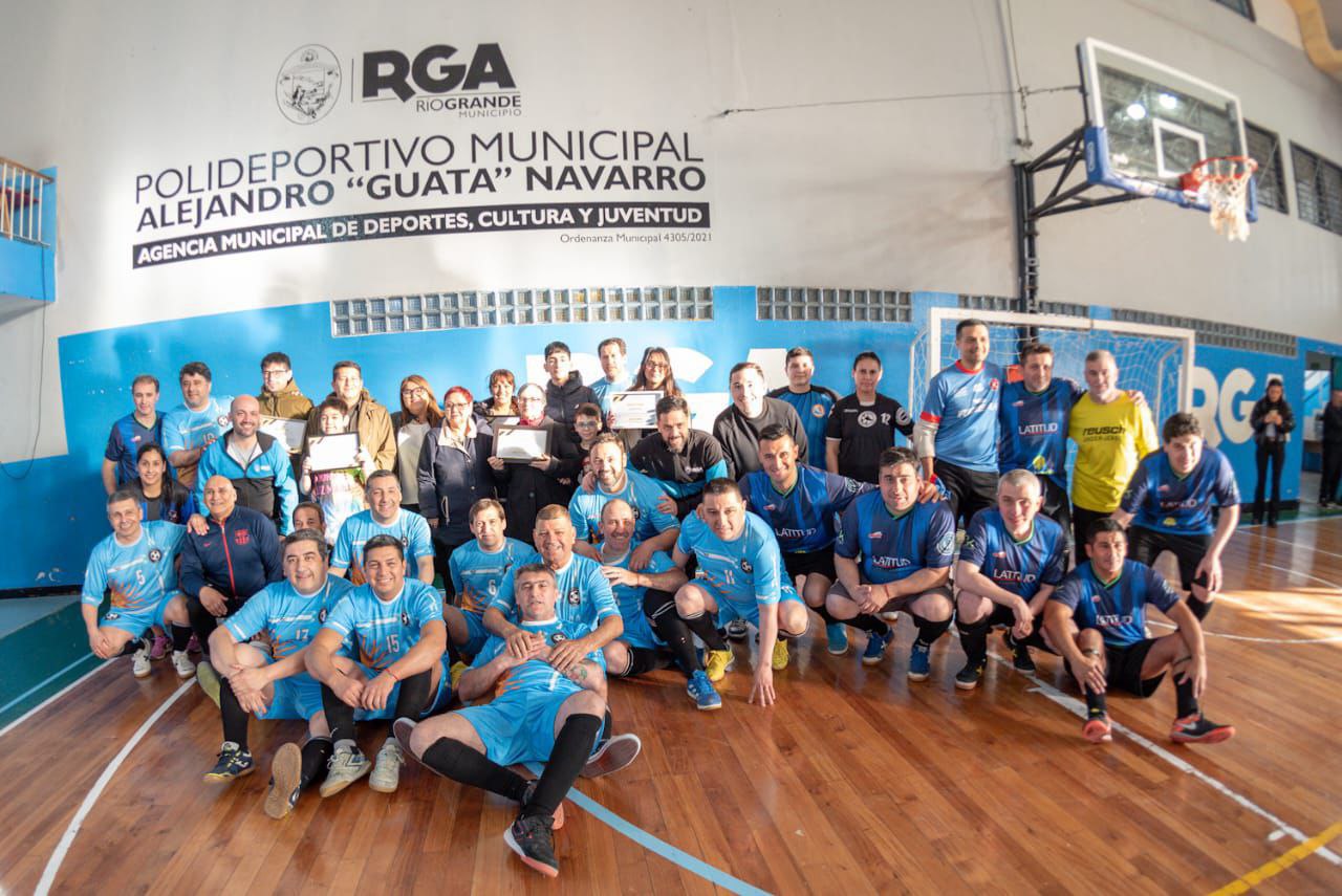 Leyendas del Futsal: Río Grande homenajeó a históricos referentes del deporte